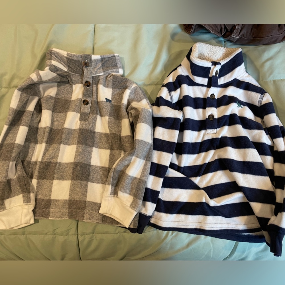Boys 4t quarter button tops